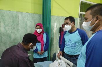 Wahdi tinjau penanganan pasien di RSUD A Yani
