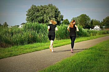 Cegah osteoporosis dengan menabung kalsium mulai usia 20-30 tahun