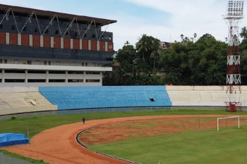 Organizing committee limits soccer spectators
