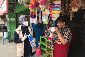 BNPB bagikan 1.500 masker untuk warga di Kabupaten Mimika menjelang PON