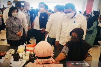 Ketua DPRD Kotim apresiasi pelaku usaha bantu optimalisasi vaksinasi COVID-19