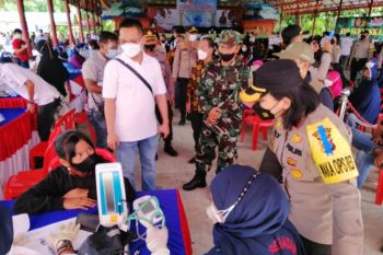 Vaksinasi Kompak 1.266 dosis di Sungai Pakning sukses terselenggara