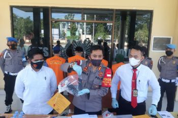 Polres Polewali Mandar ungkap kasus penipuan melalui media sosial