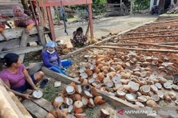 Pasar kopra Sultra didominasi konsumen Surabaya