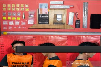 Polisi ungkap peredaran pil ekstasi di Kalsel