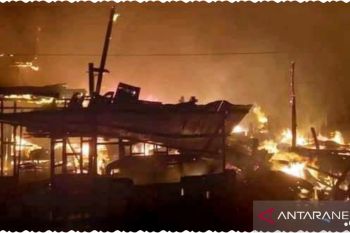 Sembilan unit rumah hangus terbakar di Desa Galesong Baru, Takalar
