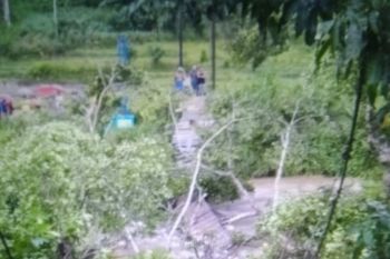 Jembatan gantung penghubung antar kampung di Dua Koto Pasaman ambruk, kerugian sebesar ini