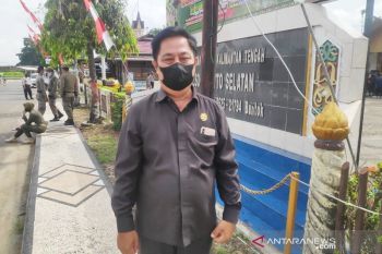 DPRD Barsel minta masyarakat tetap disiplin terapkan protokol kesehatan