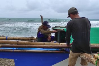 Nelayan pantai selatan Cianjur mulai melaut meski hasilnya minim