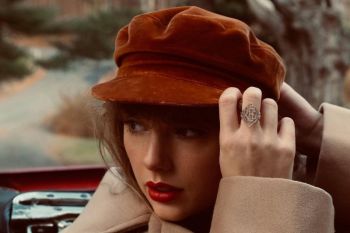 Taylor Swift umumkan rekaman ulang album "Red" akan rilis seminggu lebih awal