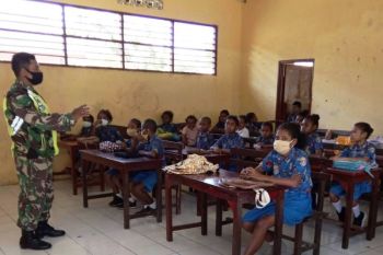 TNI mengajar wasbang tanamkan disiplin bagi anak usia dini