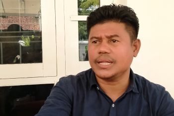 Anggota DPRD Bima sesalkan aduan hukum Bupati Bima