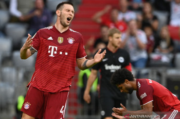 Bayern ditaklukkan Frankfurt 1-2