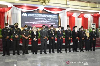 Bupati Tala minta H Zamhusein berkontribusi laksanakan tugas di DPRD