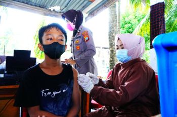 Percepatan vaksinasi COVID-19 di Majene sasar masyarakat desa