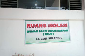 Setelah sekitar satu setengah tahun, kini tak ada lagi mereka di RSUD Lubuk Sikaping
