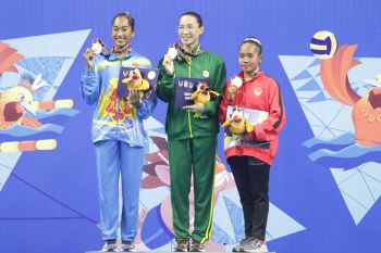 PON XX Papua : Nufra Nurul Utami asal Sulsel raih perunggu dari Renang indah