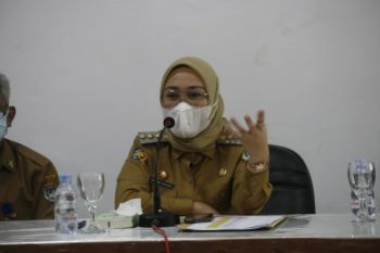 Bupati Mamuju dorong pengurus KONI aktif memajukan olahraga