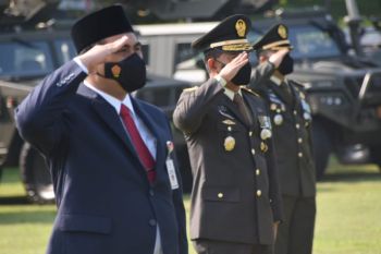 HUT TNI, Gus Yasin ajak masyarakat kirim Al-Fatihah untuk pejuang TNI