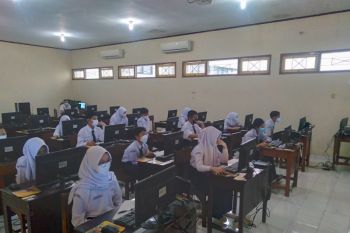 Disdikpora Kota Yogyakarta sebut hampir tidak ada kendala ANBK SMP