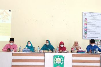 TP PKK Siak lakukan penilaian PHBS di Sungai Apit dan Pusako