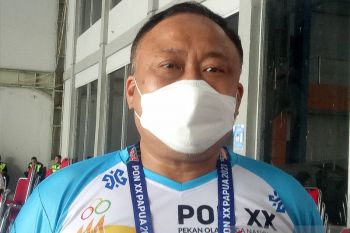 Papua emerges as overall hang gliding champion at XX PON