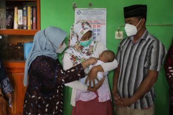 Pemkab Sleman memberikan bantuan untuk bayi penderita kelainan jantung