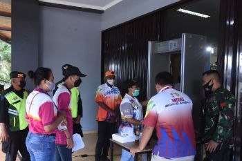 Pengamanan ketat dilakukan di arena angkat besi PON Papua