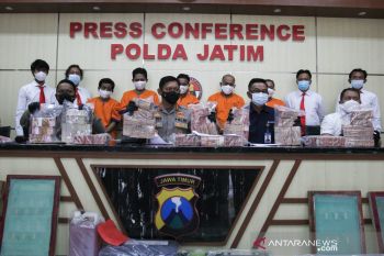 Polda Jatim ungkap peredaran uang palsu di Banyuwangi