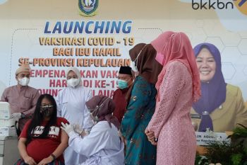 Satgas diminta vaksinasi warga dari rumah ke rumah