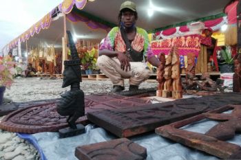 Ukiran Kamoro, seni rupa khas pesisir  Mimika