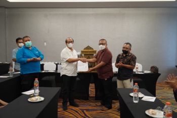 Kemenkop dan UKM siap jadi motor penggerak dan pengembangan pasar produk bambu