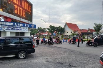 Tetap waspada, Pekanbaru masih zona kuning penularan COVID-19