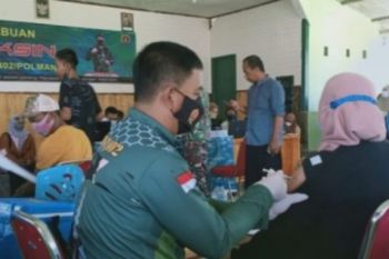 Kodim 1402 Polewali Mandar vaksin 750 masyarakat