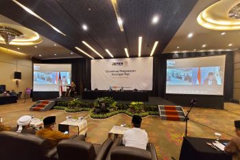 Dana haji dipastikan dikelola dengan aman dan transparan, kata anggota Dewan Pengawas BPKH