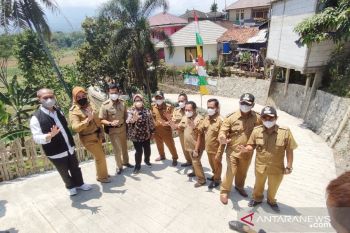 Bupati Bogor resmikan jalan di Kawasan Puncak