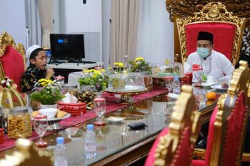 Gubernur berikan semangat kafilah Sulsel yang ikut STQ nasional di Maluku Utara