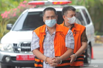 Kasus suap RAPBD, empat mantan anggota DPRD segera disidang