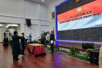 Ridwan Rumasukun jabat Sekda devinitif Provinsi Papua
