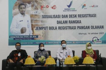 Bupati Mamuju minta pelaku usaha penuhi standar izin BPOM