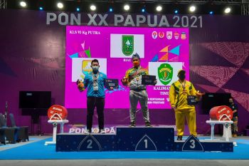 PON XX Papua - Lifter Jambi raih perak meski tak dibiayai KONI saat berangkat ke Papua