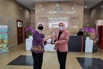 Inhu terima penghargaan Kabupaten Layak Anak tingkat madya