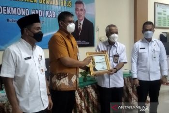 RSUD Kudus raih penghargaan layanan terbaik dari  BPJS Kesehatan