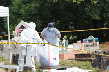 Panama cari kuburan massal korban invasi AS