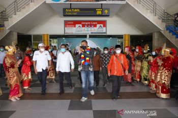 Tiba di Ternate, Wagub Sumbar motivasi kafilah STQ Sumbar