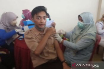 Polres Agam adakan gebyar vaksin bagi 1.800 orang