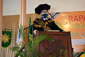 Sarjana harus kuasai teknologi informasi