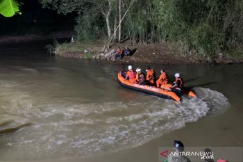 Siswa MTs di Ciamis hanyut sudah ditemukan, sebelas orang tewas