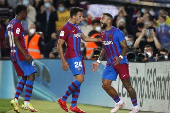 Barcelona bangkit, menang 3-1 atas Valencia