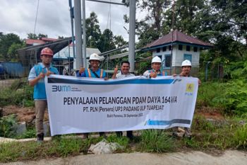 Komitmen dedieselisasi, kantor PDAM Tua Pejatkini menikmati listrik PLN